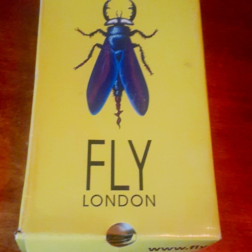 Fly London leather off-white wedge slides size 42